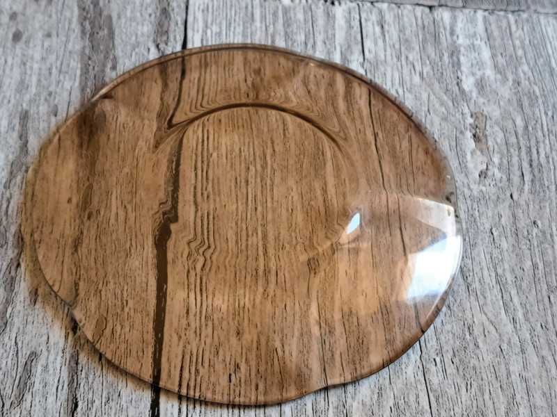 Talerzyk mały na ciasteczko filiżankę kwiat szklany szkło Duralex