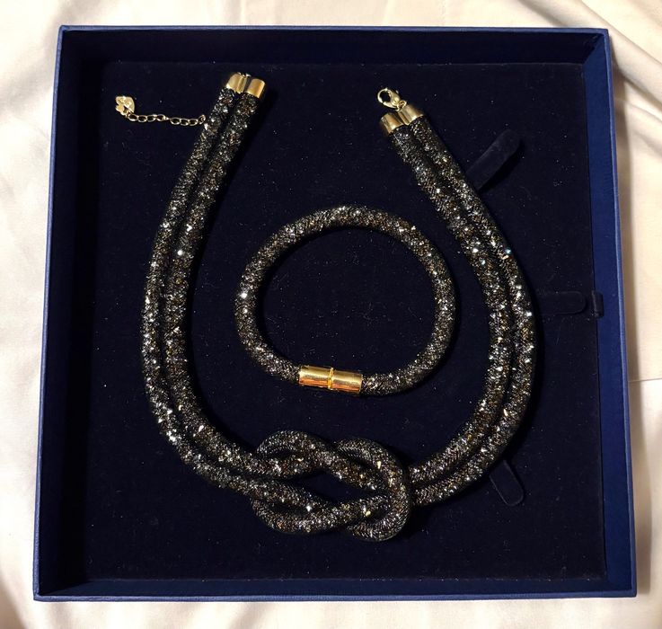 Swarovski кольє та браслет, чорний колір