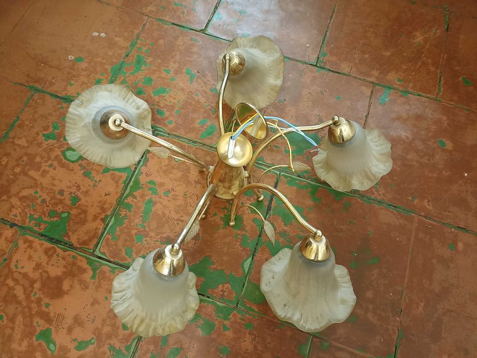 Люстра, светильник