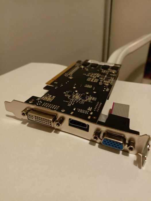 Karta graficzna GT 210