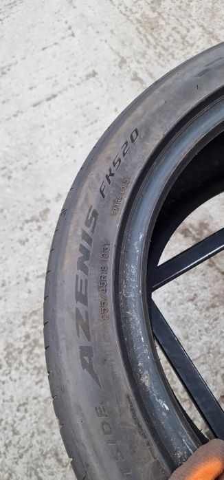 Літо 255/45/R18 7 мм 2шт Falken Azenis Колеса Шини Резина Склад