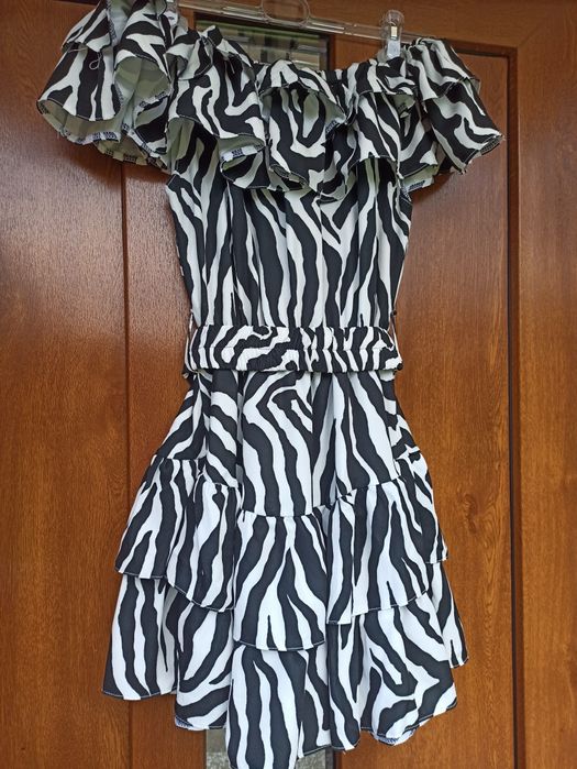 Kombinezon Vasari Majorka zebra nowy