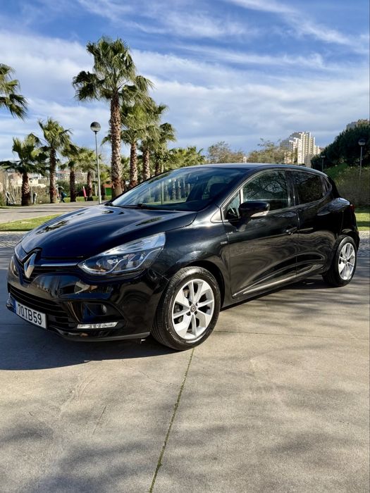 Renault Clio 0.9 TCe 68.000km Desde **139€** MES