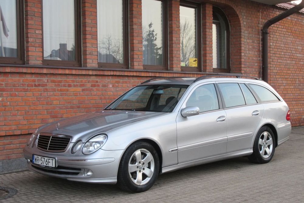 Mercedes-Benz Klasa E E270 177KM 2003r Avantgarde Xenon Skóra Klima x4 Alu Długie Opłaty