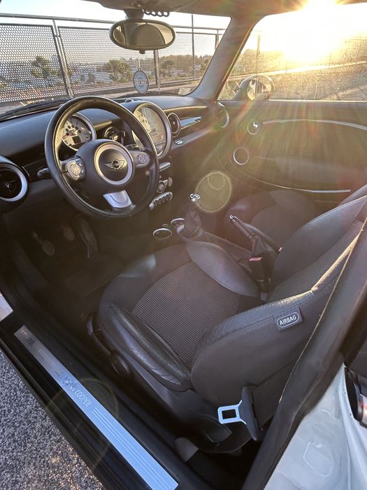 MINI Cooper D 1600 R56