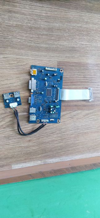 плата от монитора Dell U2412Mb работоспособность не известна