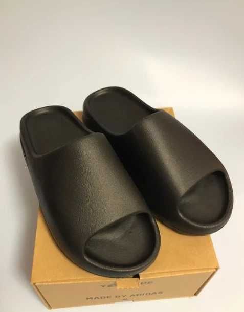adidas Yeezy Slide Onyx Rozmiar 45