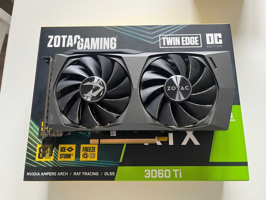 美品　ZOTAC GEFORCE RTX 3060 Zotac GeForce RTX 3060 Twin Edge 12GB GDDR6 - Karty