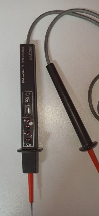 Voltímetro usado como novo