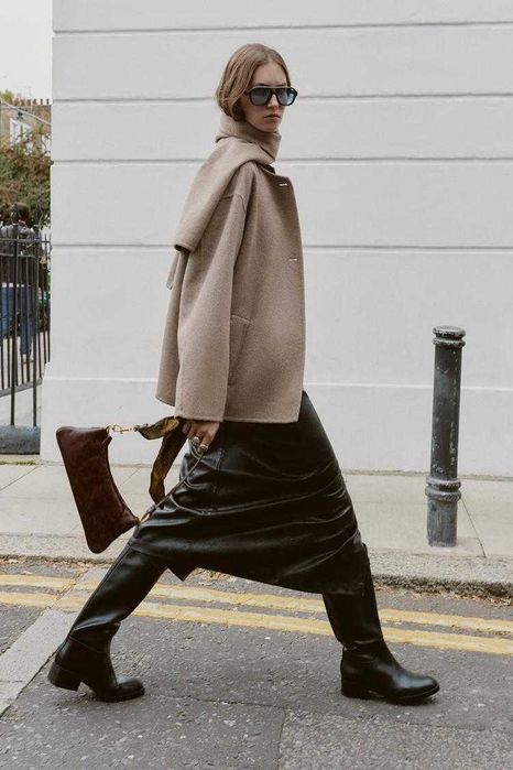 Пальто вовняне Zara з шарфом