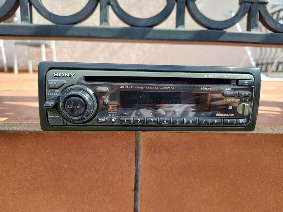 Radio samochodowe Sony lata 90 wyjście na zmieniarkę dwa kolory