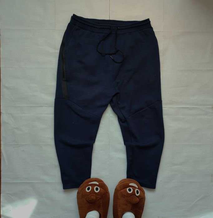 Штаны tech fleece