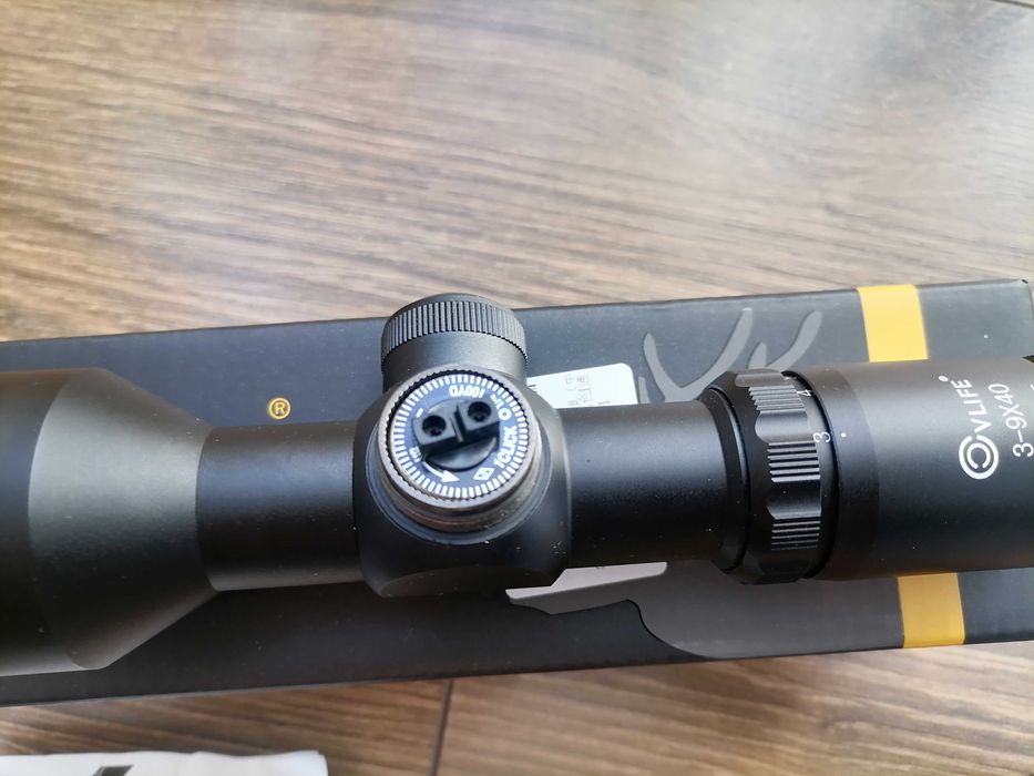 Новий оптичний приціл мінік CVL 3-9x40 compact.