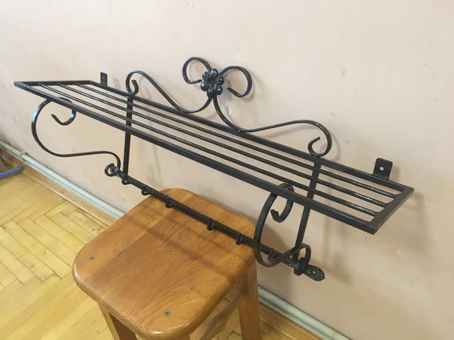 Вішалка кована під замовлення