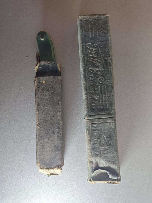 Sprzedam przedwojenne  brzytwy