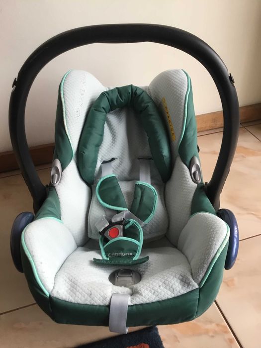 Cadeira (Ovinho Maxi Cosi CabrioFix ) do Grupo 0+