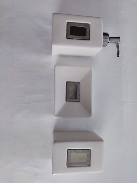 Conjunto para WC cerâmica