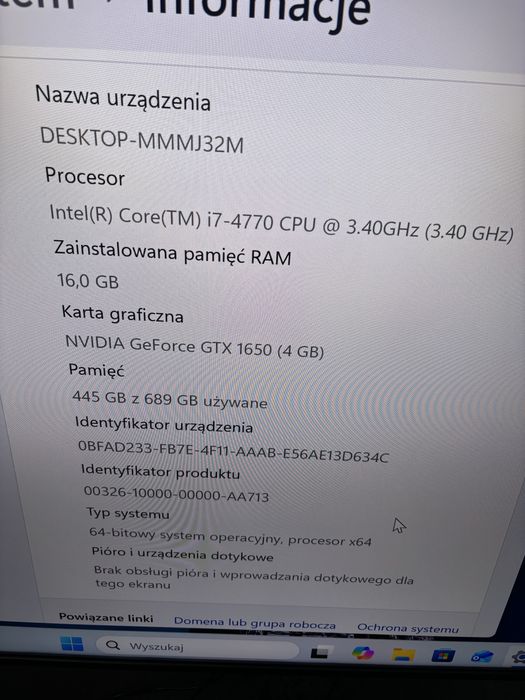 Komputet Titan 700 Genesis