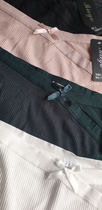 4×Damskie majtki figi z siateczką L