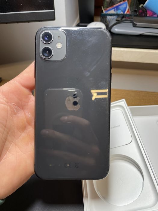 iPhone 11 64GB Black | Box | Okazja | Uszkodzony ekran