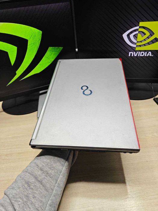 Ігровий Fujitsu Celsius H770•NVIDIA M2200 4GB•32GB DDR4•512GB SSD•Xeon