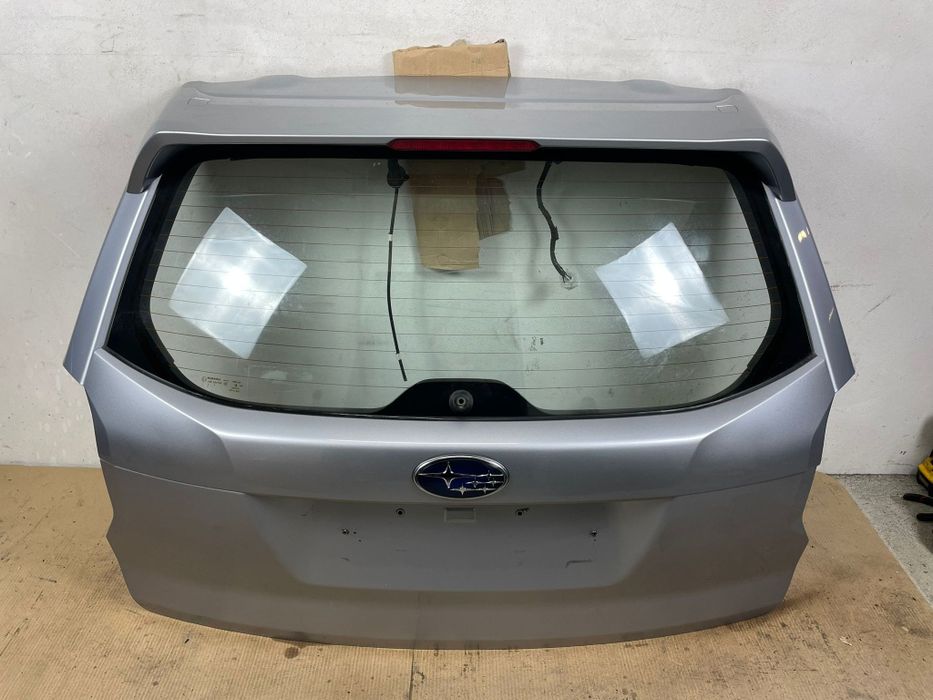 Subaru Forester IV 12-18 Klapa  Bagażnika Kolor G1U