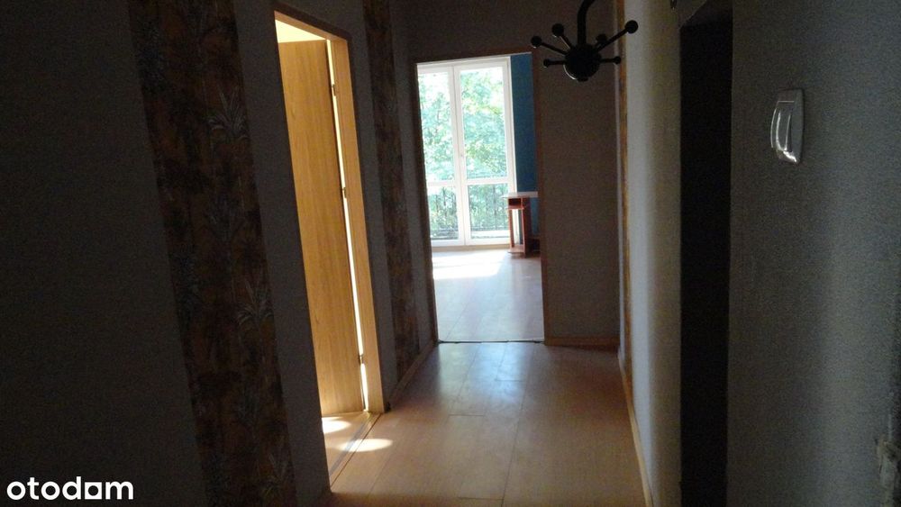 WYNAJEM Centrum 2 pokoje 1 piętro parking targ ul. Piastowska