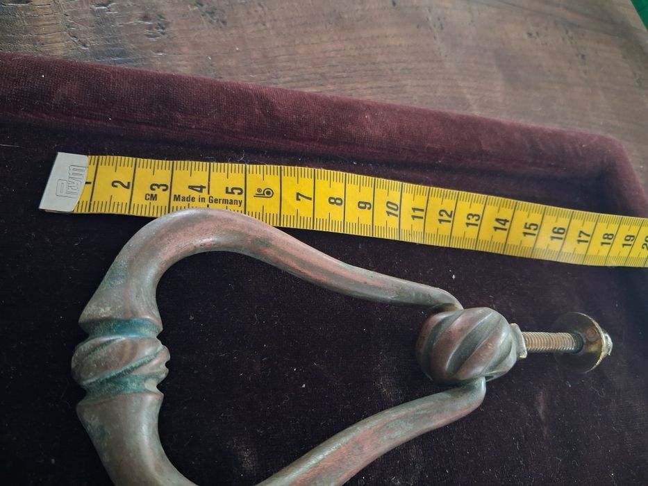 Aldraba bronze antiga