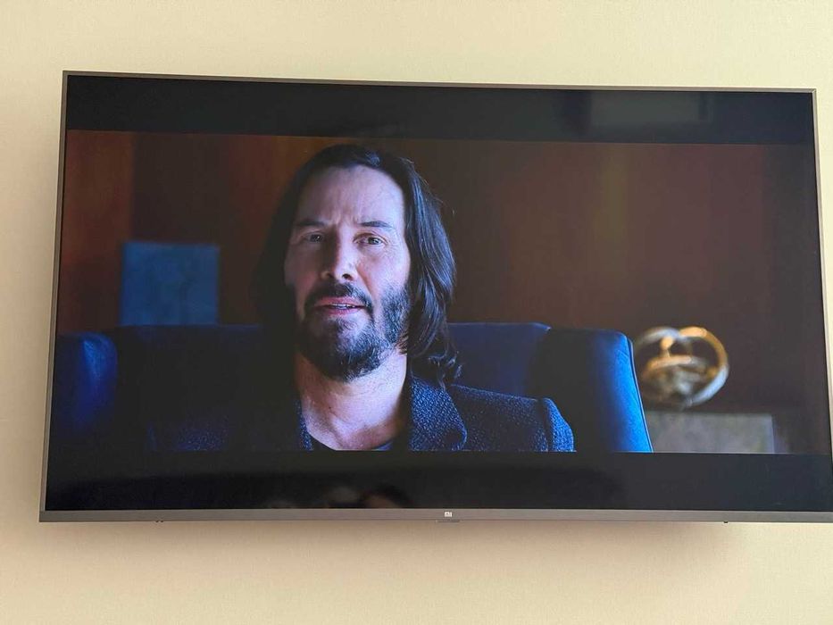 4K Телевізор Xiaomi Mi TV 4S 55" + настінне кріплення