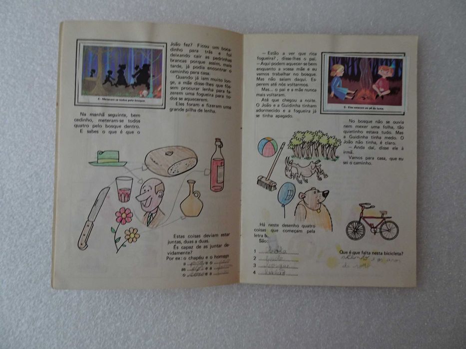 Caderneta de cromos completa - O João e a Guidinha