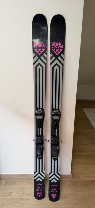 Black Crows Corvus 183.4 cm + wiazania szynowe Marker Duke Freeride Skitury