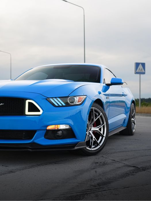Ford mustang 2017