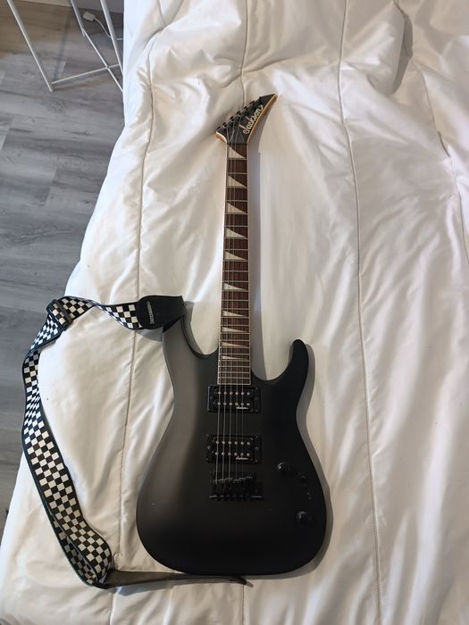Guitarra Jackson Js22