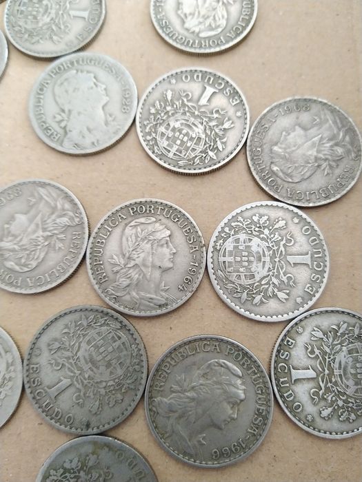 Vendo várias moedas