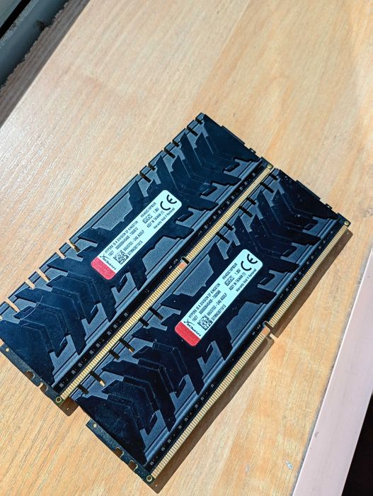 DDR4-3000 16GB 2枚セット ddr4 16gb 3000 - купити комплектуючі для ПК - Ціна на OLX.ua