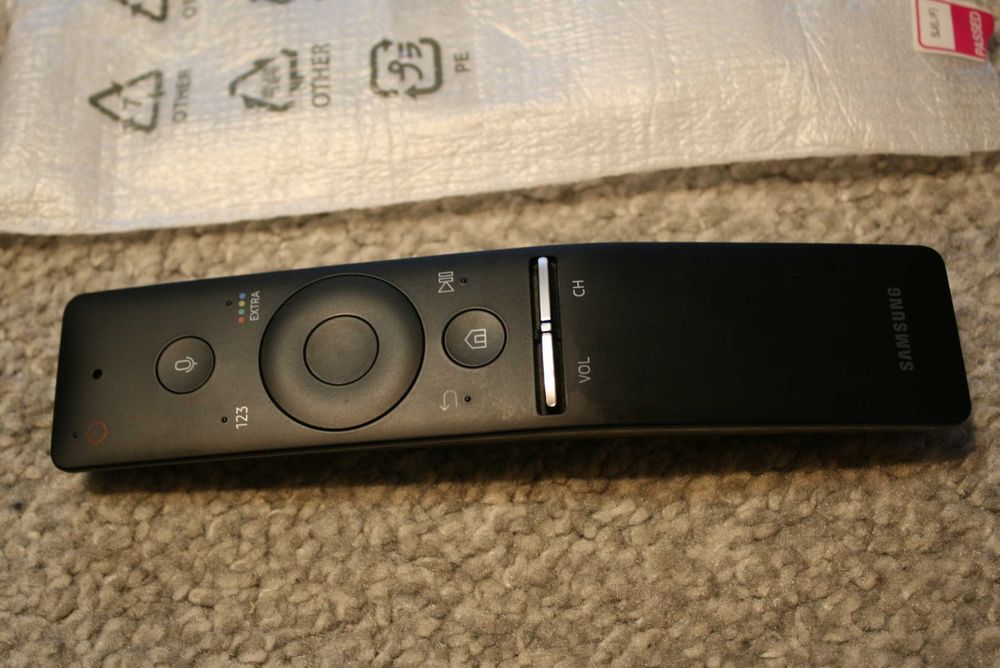 Pilot oryginalny BN59  01242A Samsung do  serii KS i KU