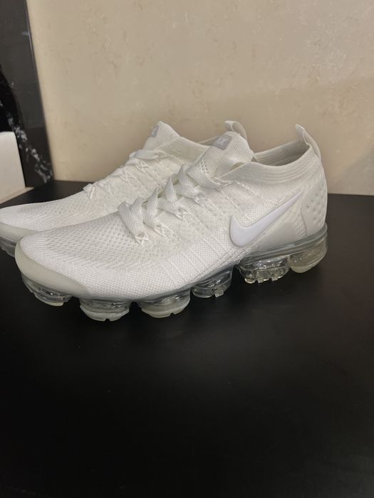 Nike VaporMax 42
