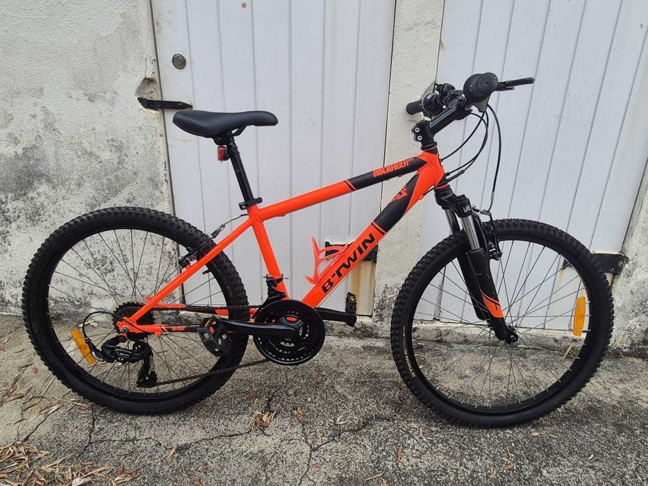 Bicicleta B Twin Rockrider 500