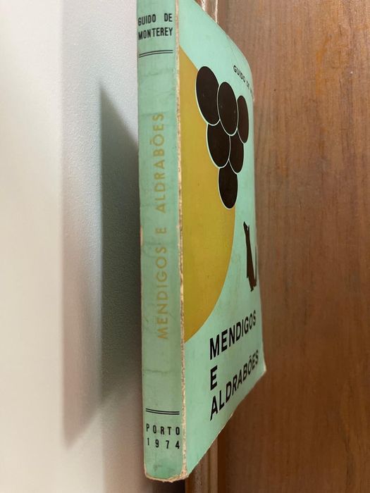 Livros Mendigos e Aldrabões