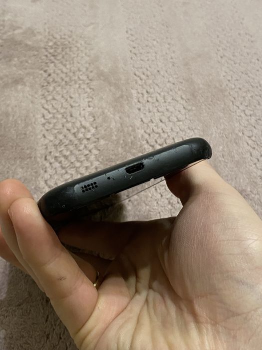 Телефон Samsung Galaxy S7 active