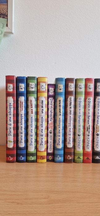 Livros "Diário de um Banana" 1-7 (it e eng)