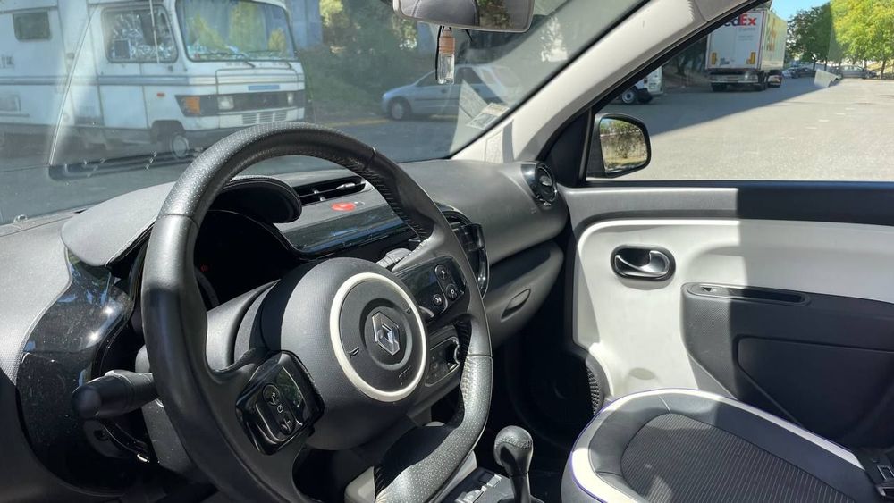 Renault Twingo ENERGY TCe 90 EDC Cosmic
