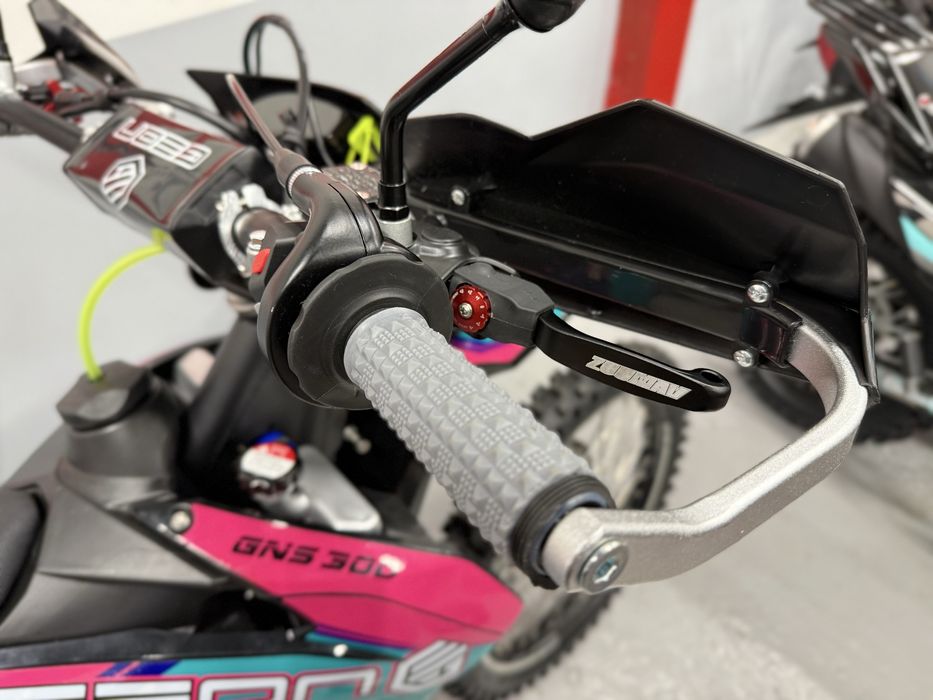 Ендуро GEON Dakar GNS 300 NB
