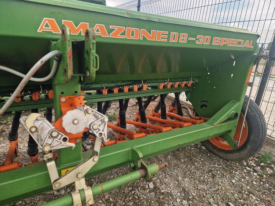 Amazone D8 siewnik 3m.