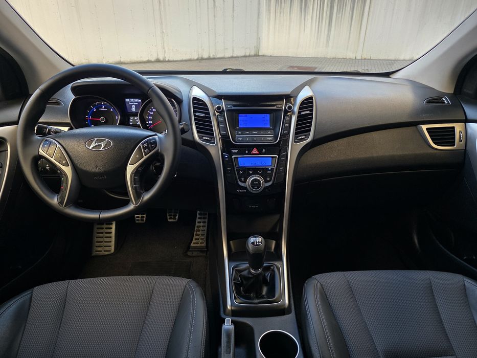 HYUNDAI I30 SW STYLE 1.6CRDI 128CV - Imaculada