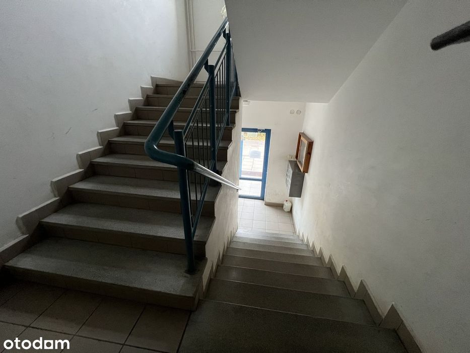 Świeżo po remoncie | Kawalerka 31m2 | ul. Przemyska (Wysoki parter)