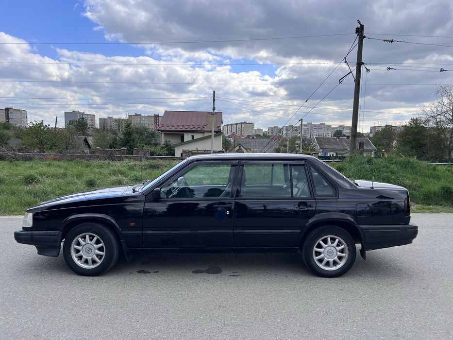 Продам вольво 940