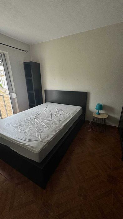 Quarto para Arrendar em Setúbal