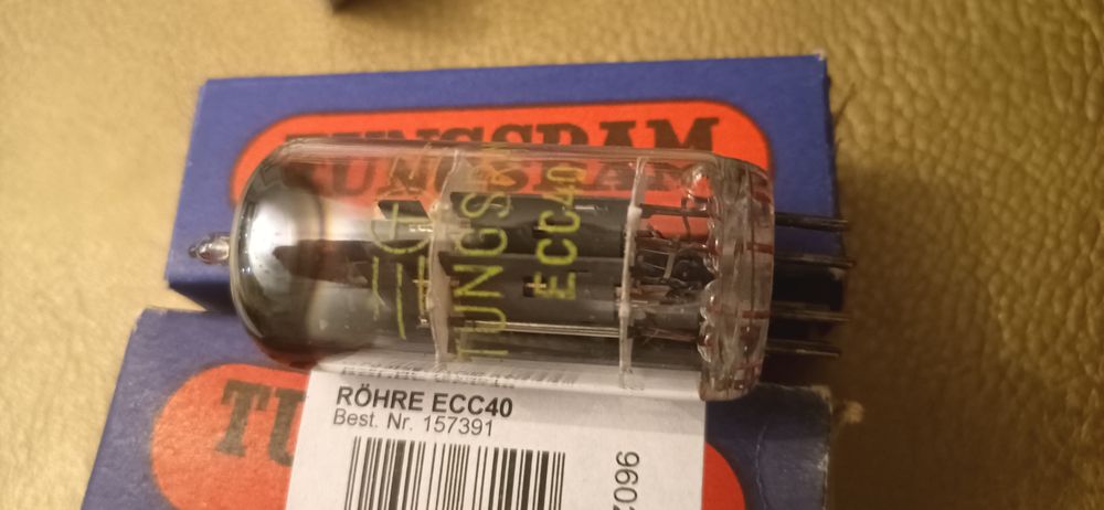 Lampy ECC40 NOS nowa para w pudełkach