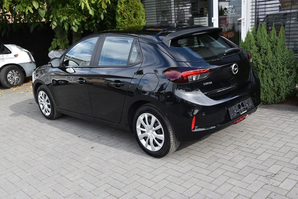 Opel Corsa Nawigacja,Temomat,Kamera,Podgrzewane fotele i kierownica